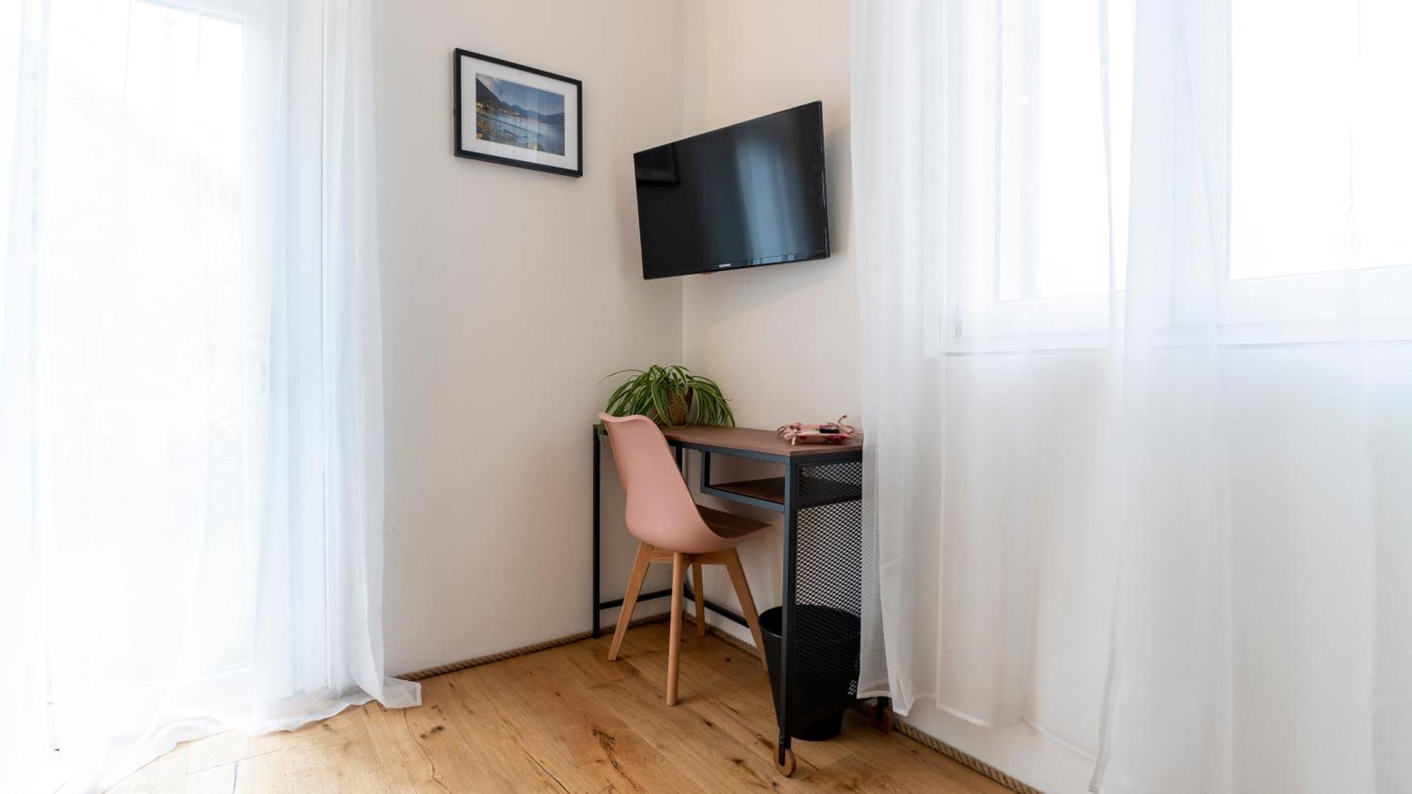 Salice Divino Hotel Lezzeno Værelse billede